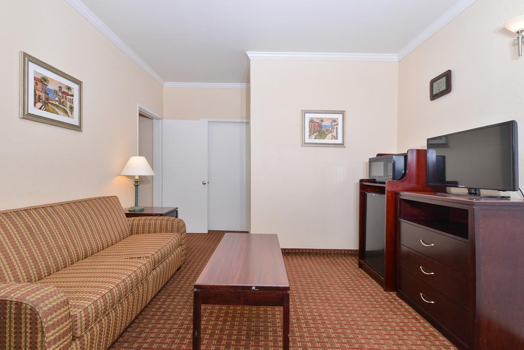 Quality Inn Temecula Valley Wine Country Экстерьер фото
