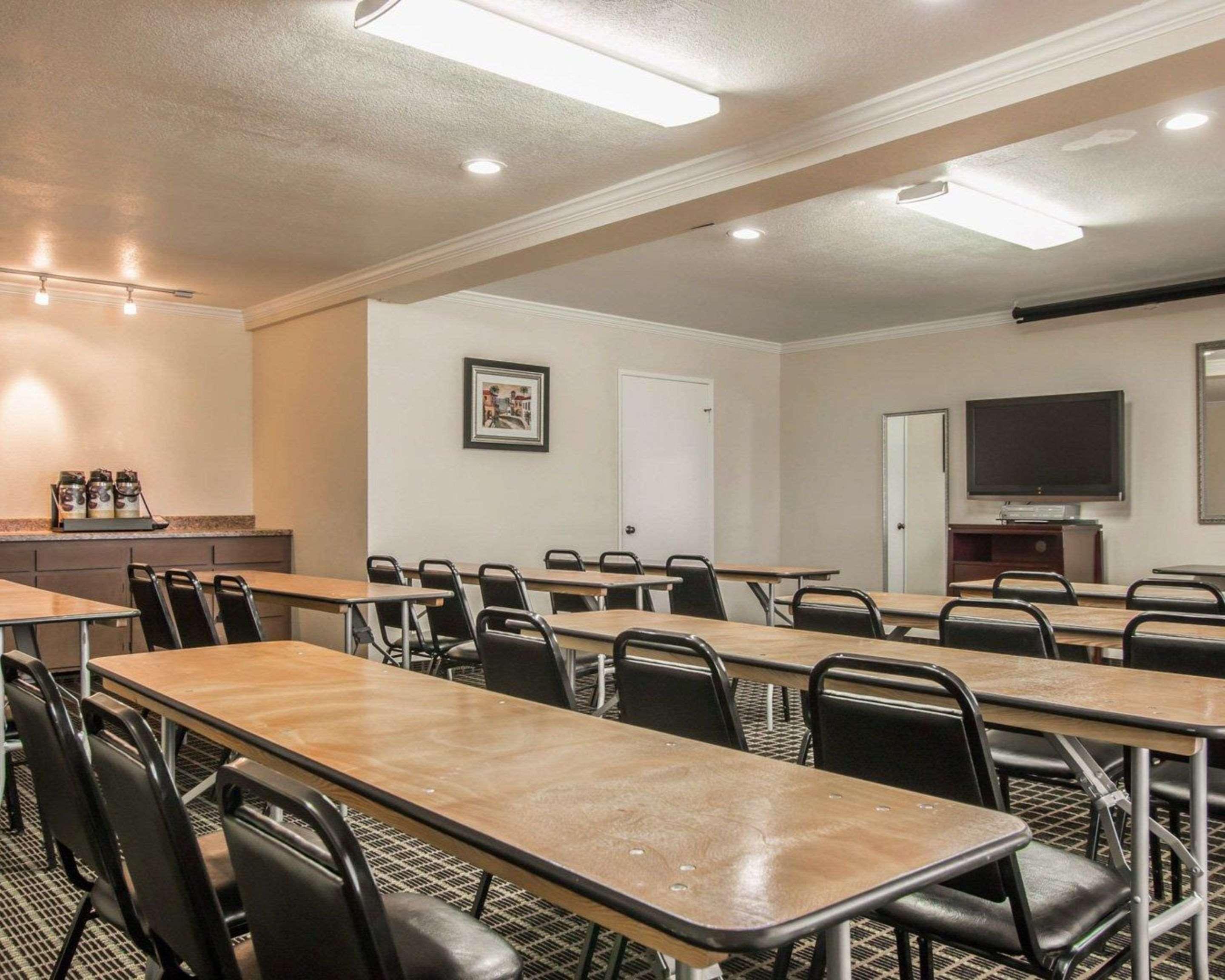 Quality Inn Temecula Valley Wine Country Экстерьер фото