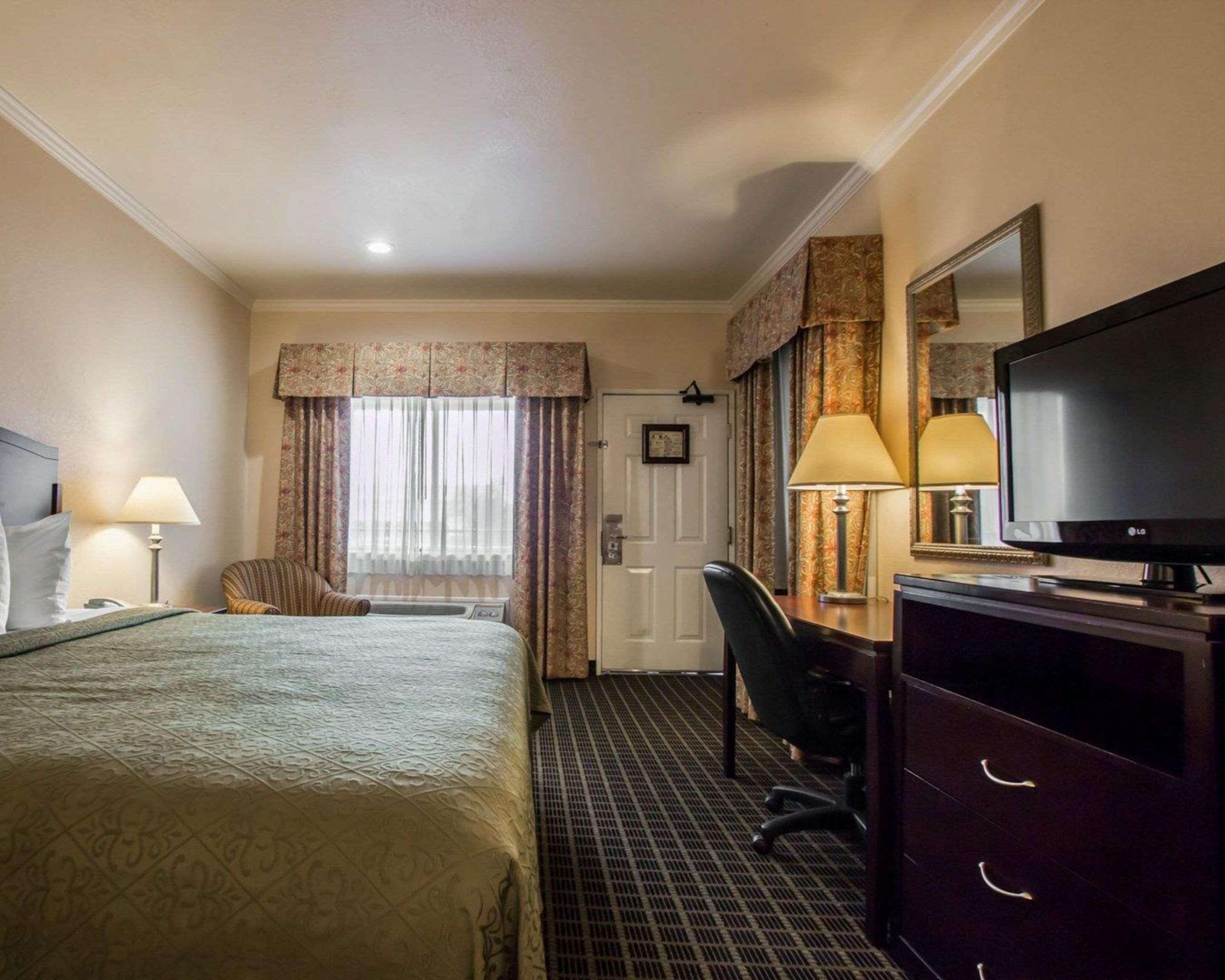Quality Inn Temecula Valley Wine Country Экстерьер фото
