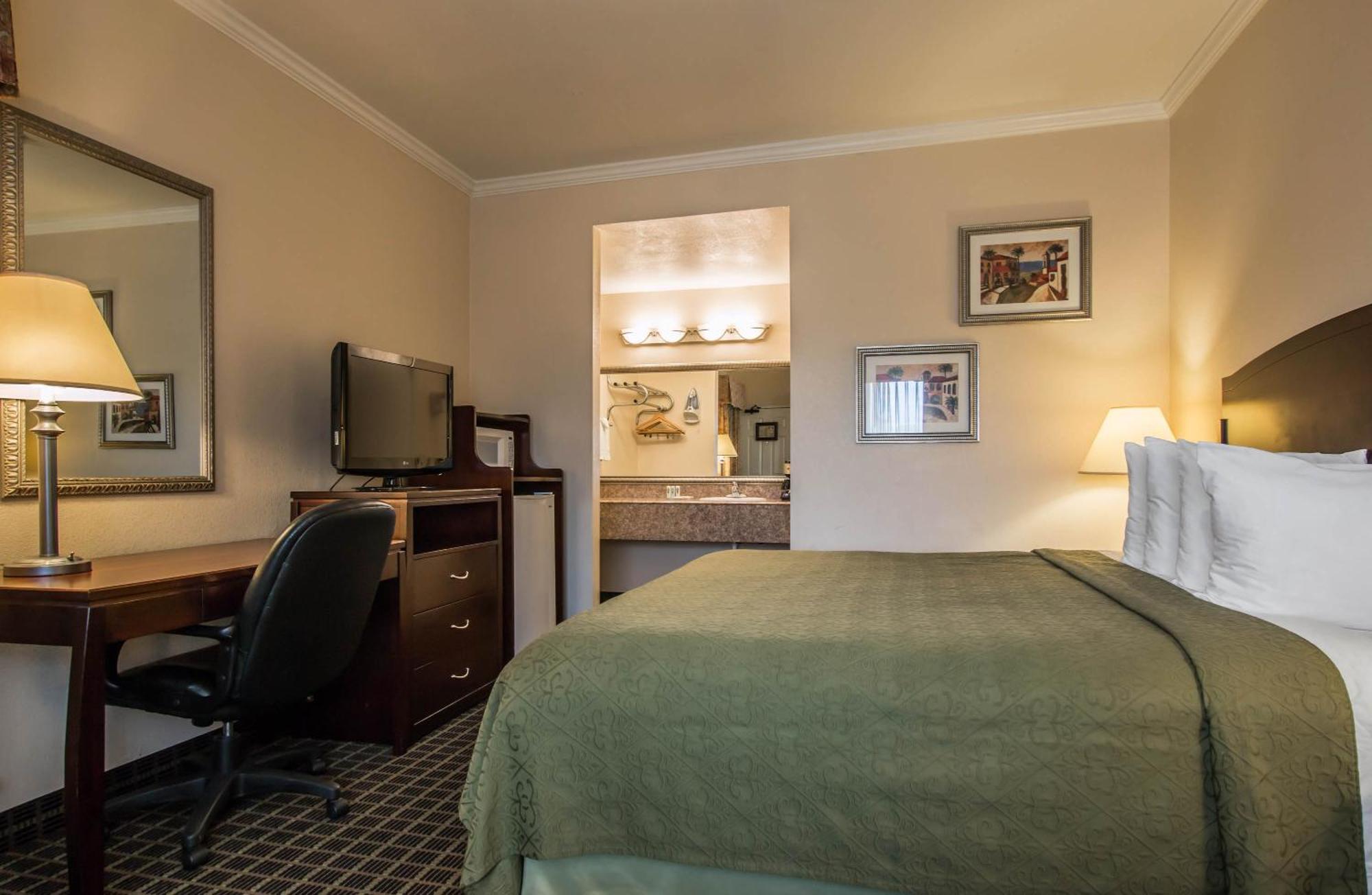 Quality Inn Temecula Valley Wine Country Экстерьер фото