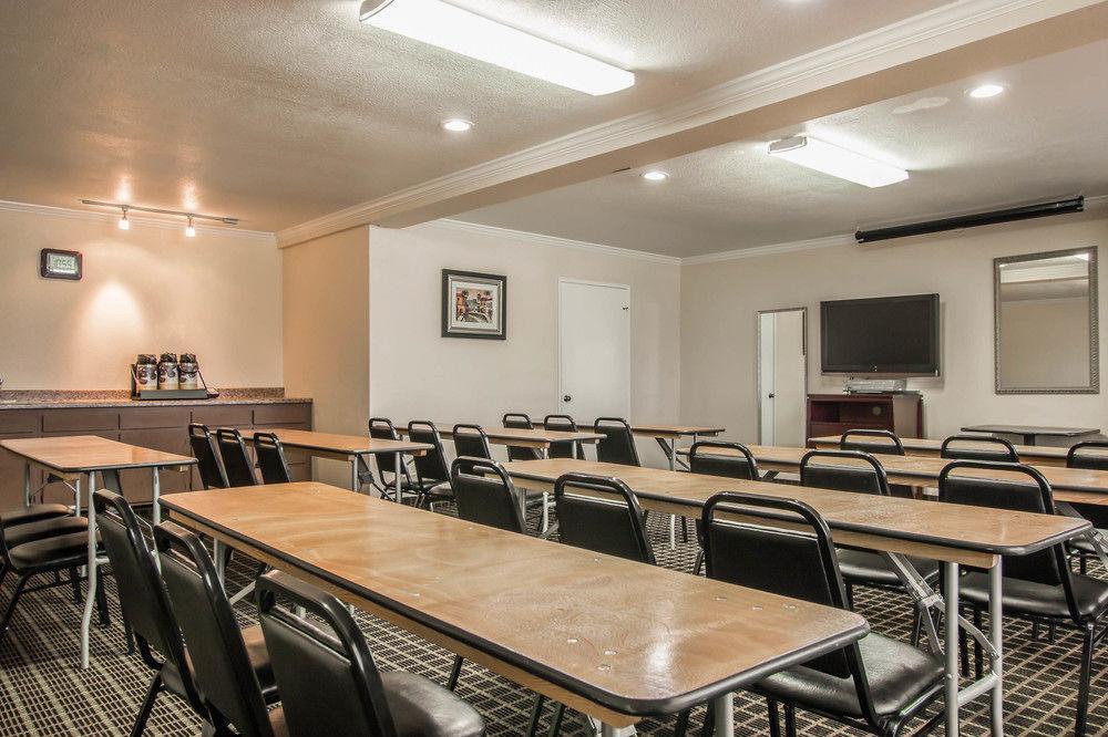 Quality Inn Temecula Valley Wine Country Экстерьер фото