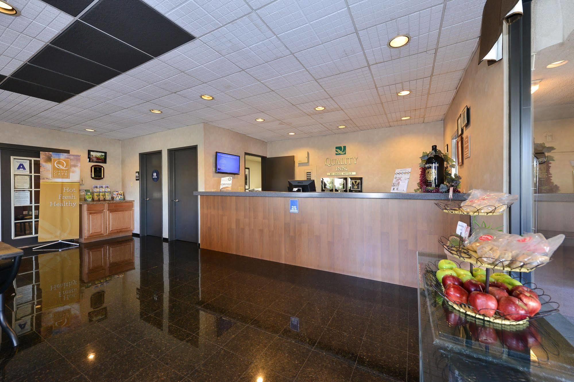 Quality Inn Temecula Valley Wine Country Экстерьер фото