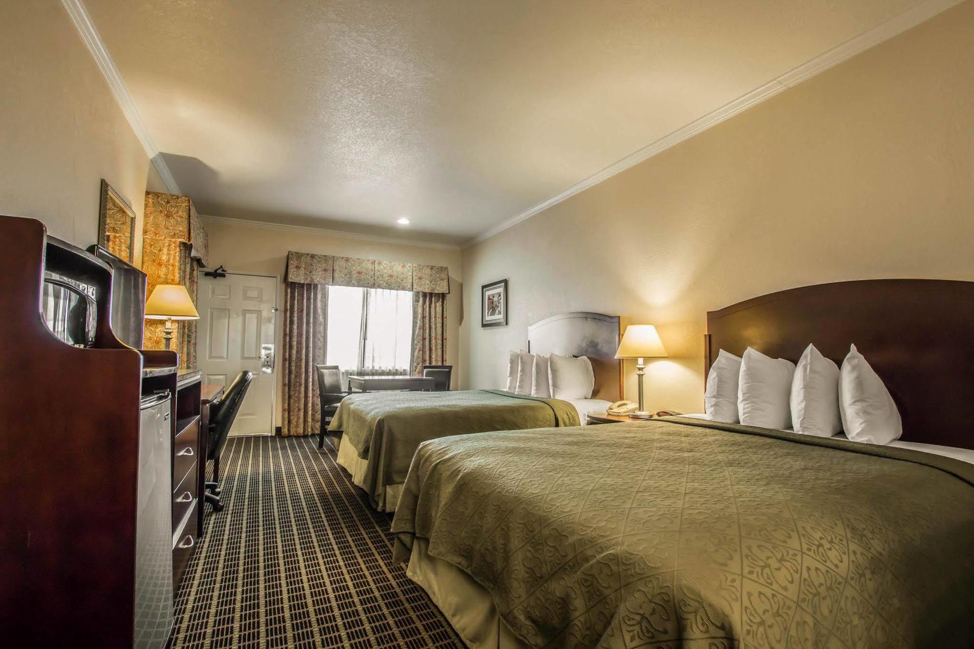 Quality Inn Temecula Valley Wine Country Экстерьер фото