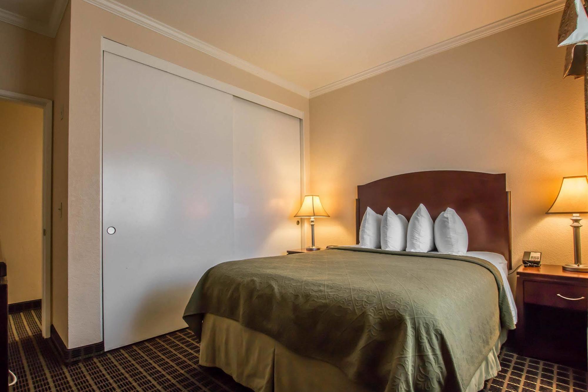 Quality Inn Temecula Valley Wine Country Экстерьер фото